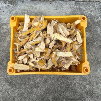 杜仲  黄皮杜仲根清洗过去小根  广西浦北县